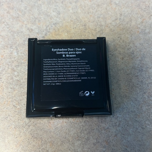 5/$25 Shaina B Eyeshadow Duo in B. Brazen NEW - Picture 3 of 3